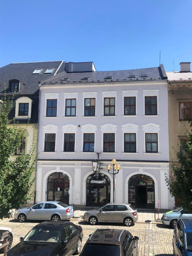 Apartmany Na Namesti Šumperk Екстериор снимка